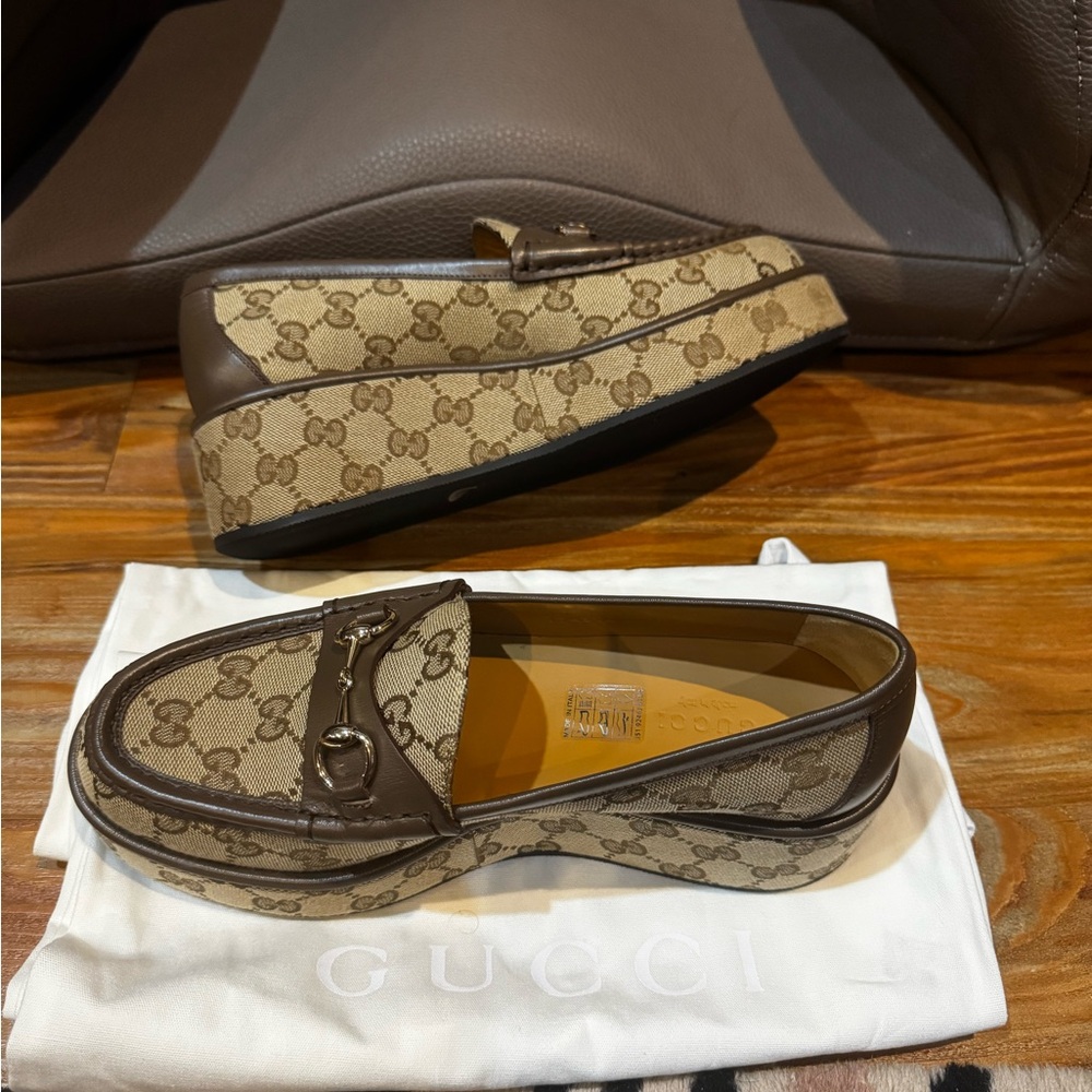 GUCCI Womens Ilde GG Supreme Canvas & Leather Flatform Loafers -Worn 1x 37.5/7.5 - Picture 13 of 16
